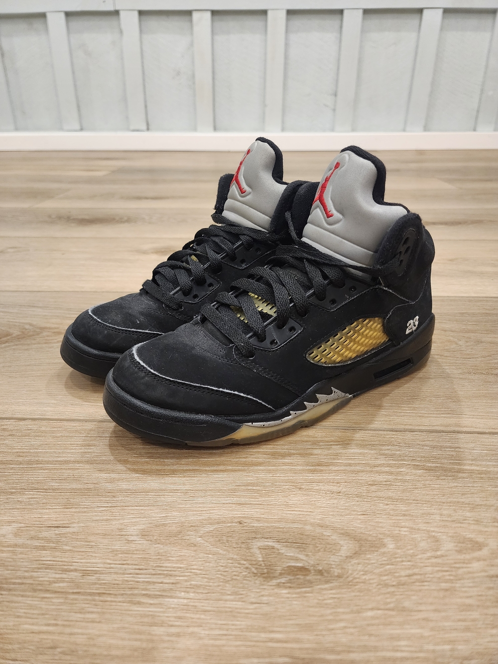 Jordan 5 Metallics 2011